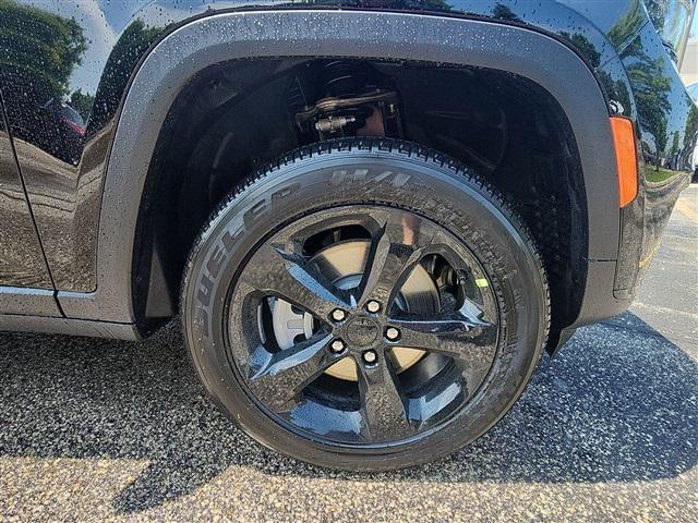 new 2025 Jeep Grand Cherokee L car, priced at $42,760