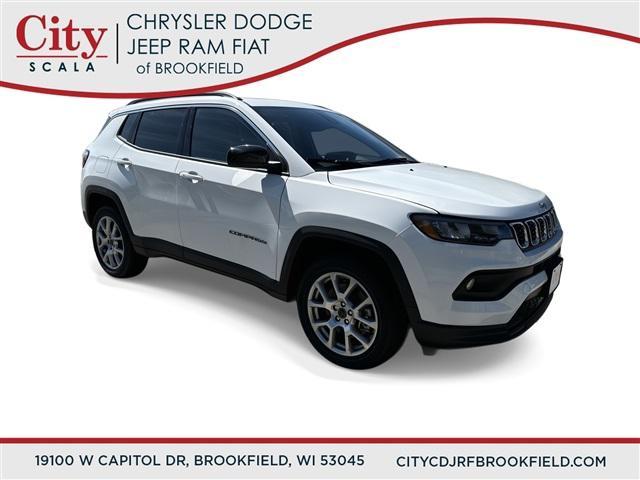 new 2025 Jeep Compass car, priced at $26,990