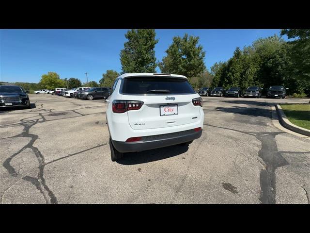 new 2025 Jeep Compass car, priced at $26,990