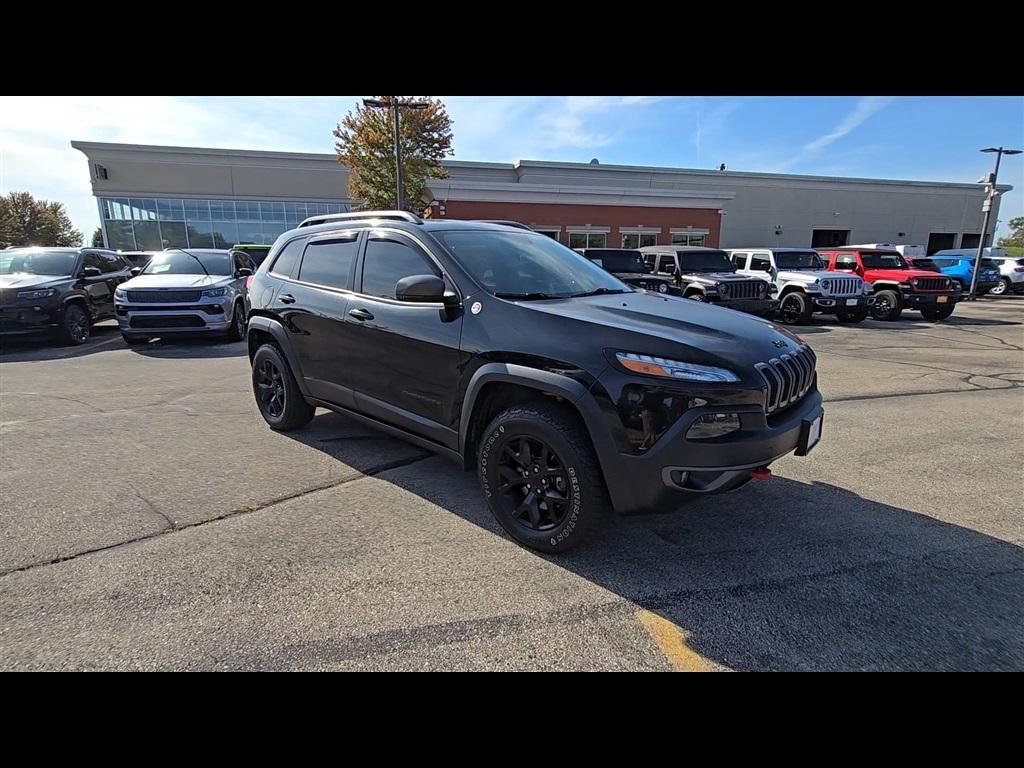 used 2015 Jeep Cherokee car, priced at $9,490