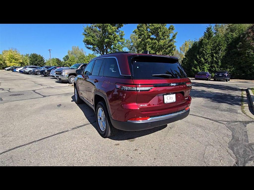 new 2025 Jeep Grand Cherokee car, priced at $40,351