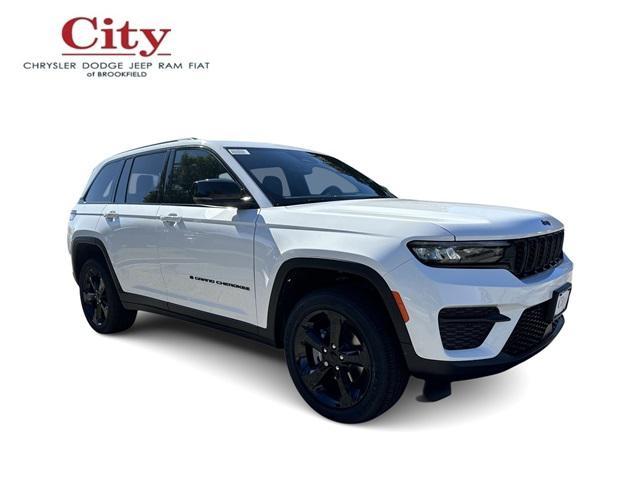 new 2025 Jeep Grand Cherokee car, priced at $42,377