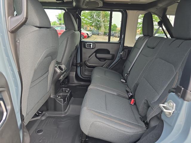 new 2025 Jeep Wrangler car, priced at $47,380