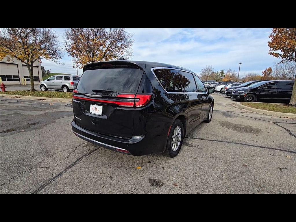 used 2024 Chrysler Pacifica car, priced at $28,780