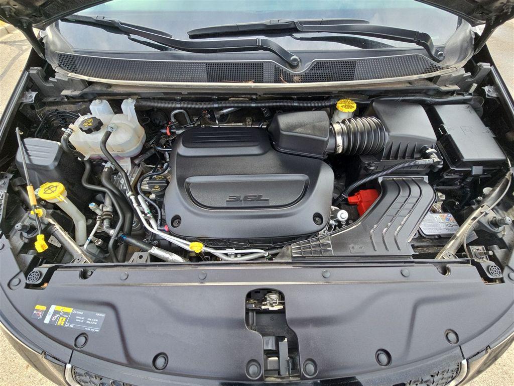 used 2024 Chrysler Pacifica car, priced at $28,780