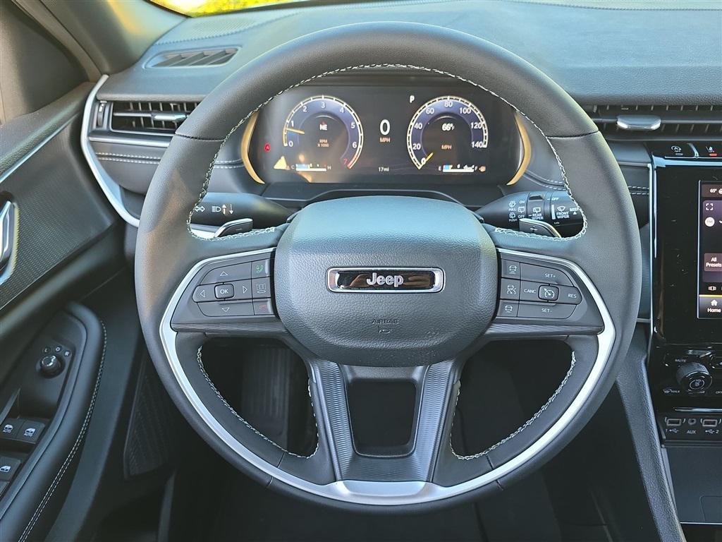 new 2025 Jeep Grand Cherokee L car, priced at $42,836