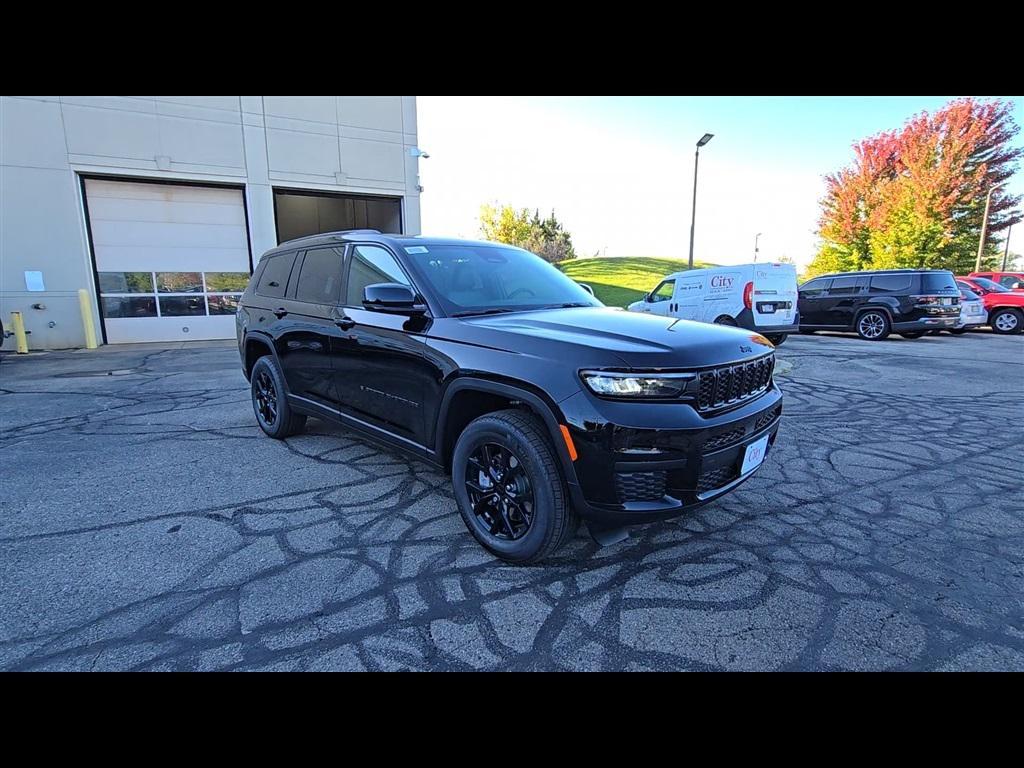 new 2025 Jeep Grand Cherokee L car, priced at $42,836