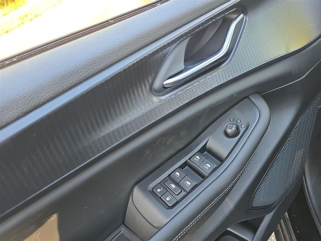 new 2025 Jeep Grand Cherokee L car, priced at $42,836