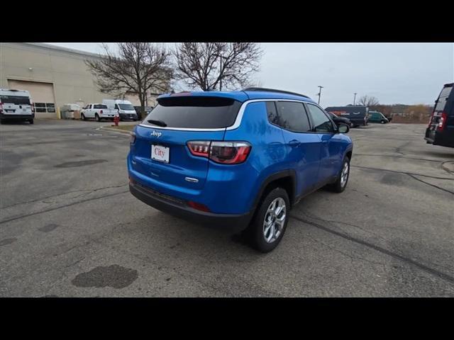 new 2025 Jeep Compass car, priced at $31,122