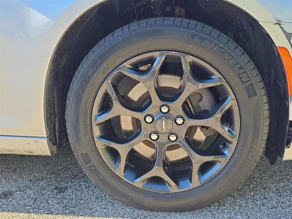 used 2021 Chrysler 300 car, priced at $22,490