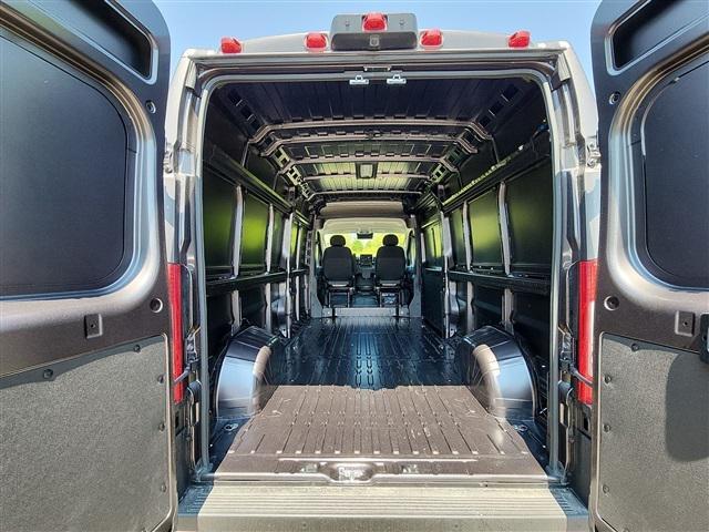 new 2024 Ram ProMaster 2500 car, priced at $55,570