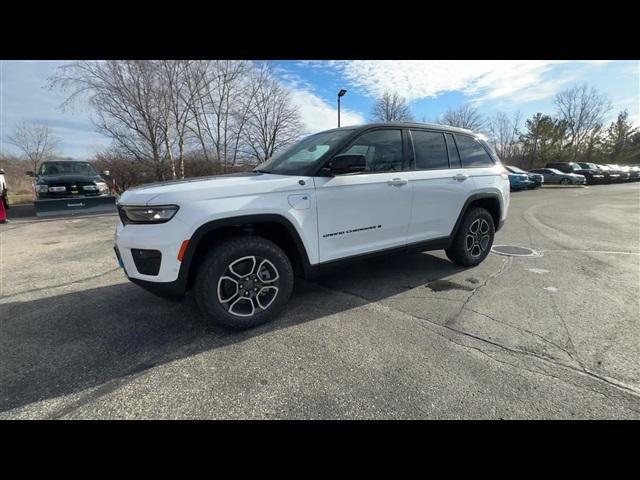 new 2024 Jeep Grand Cherokee 4xe car, priced at $59,915