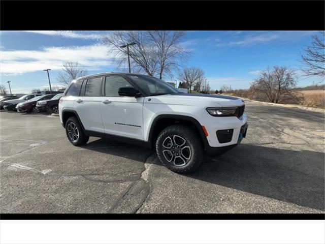 new 2024 Jeep Grand Cherokee 4xe car, priced at $55,915