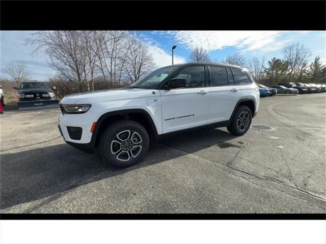 new 2024 Jeep Grand Cherokee 4xe car, priced at $55,915