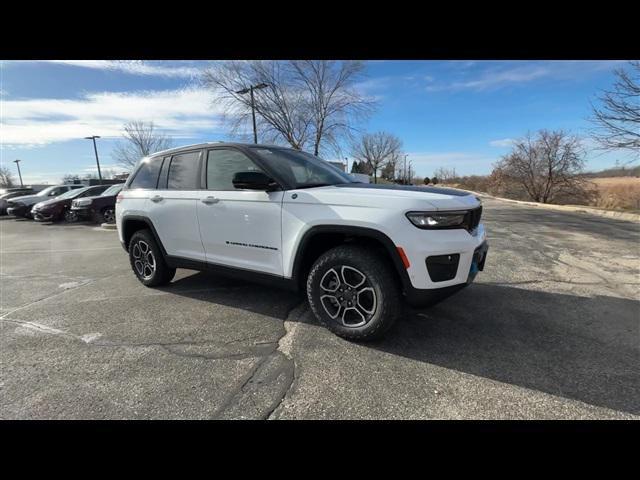 new 2024 Jeep Grand Cherokee 4xe car, priced at $59,915