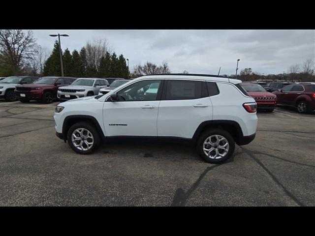 new 2025 Jeep Compass car, priced at $30,574