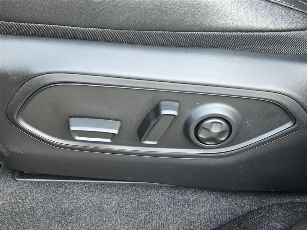 new 2025 Jeep Grand Cherokee L car, priced at $54,398