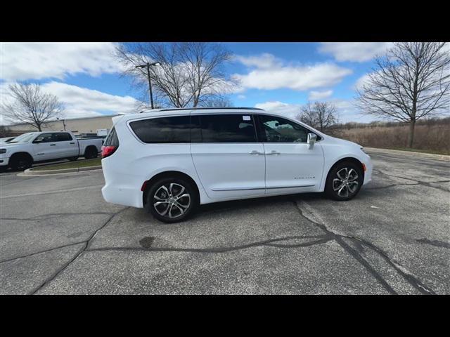 new 2024 Chrysler Pacifica car, priced at $52,808