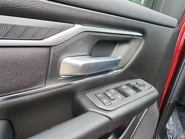 new 2025 Ram 1500 car, priced at $45,886