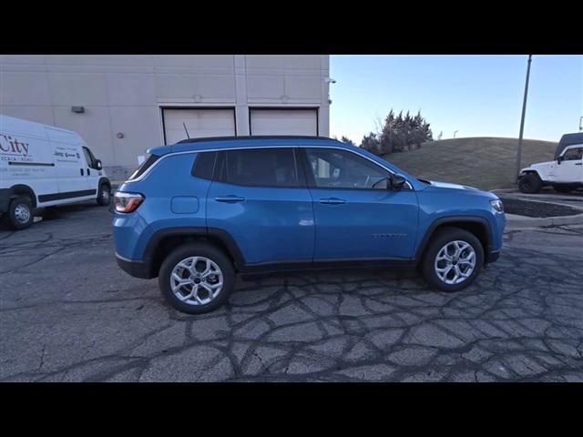 new 2025 Jeep Compass car, priced at $30,386