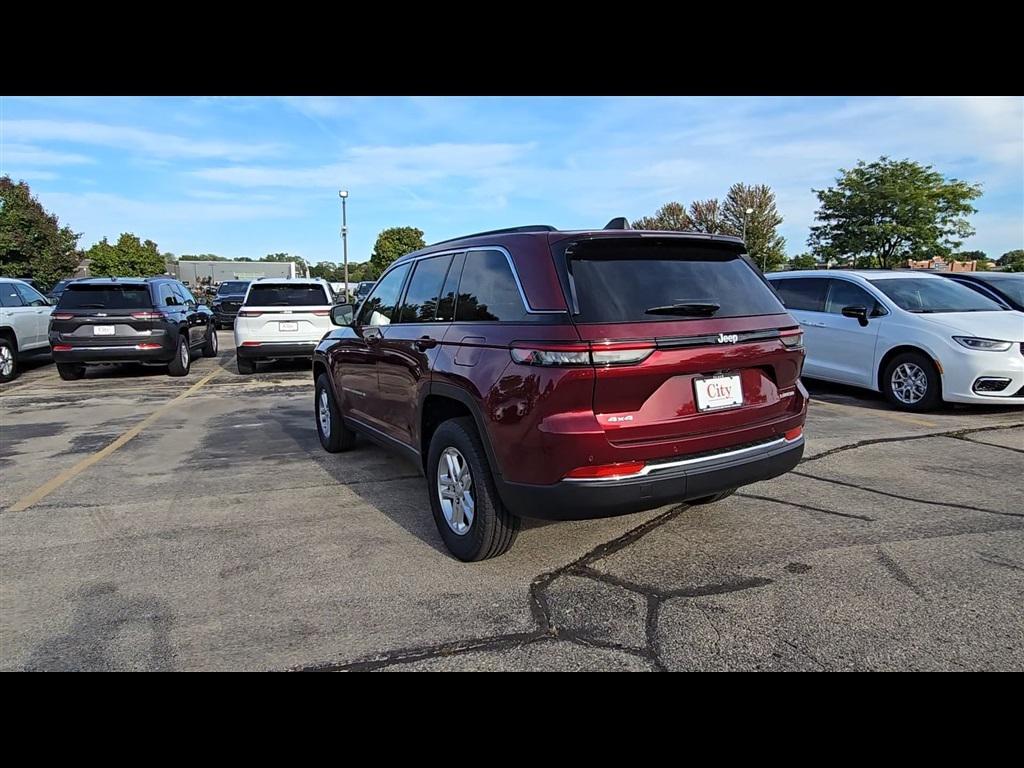 new 2025 Jeep Grand Cherokee car, priced at $38,225