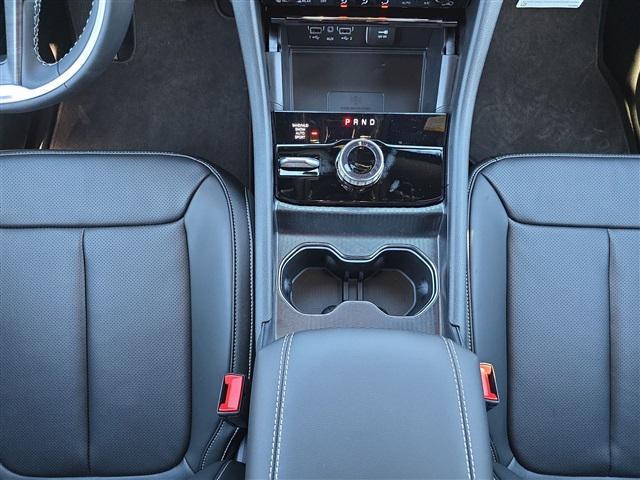 new 2025 Jeep Grand Cherokee car, priced at $40,479