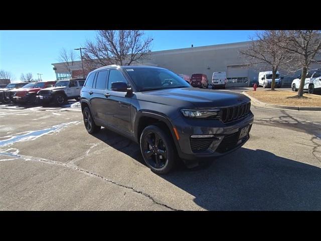 new 2025 Jeep Grand Cherokee car, priced at $40,479