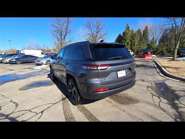 new 2025 Jeep Grand Cherokee car, priced at $40,479