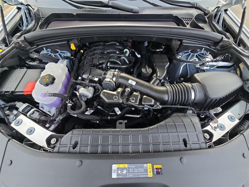 new 2025 Jeep Grand Cherokee car, priced at $38,365