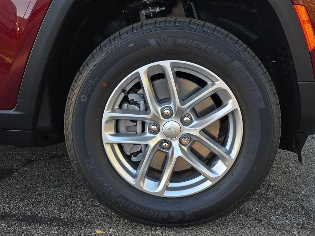 new 2025 Jeep Grand Cherokee L car, priced at $41,600