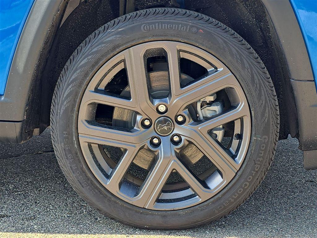 new 2026 Jeep Compass car, priced at $33,462