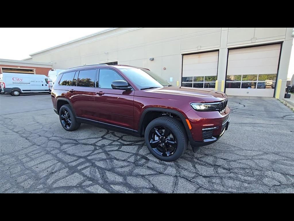 new 2025 Jeep Grand Cherokee L car, priced at $54,398