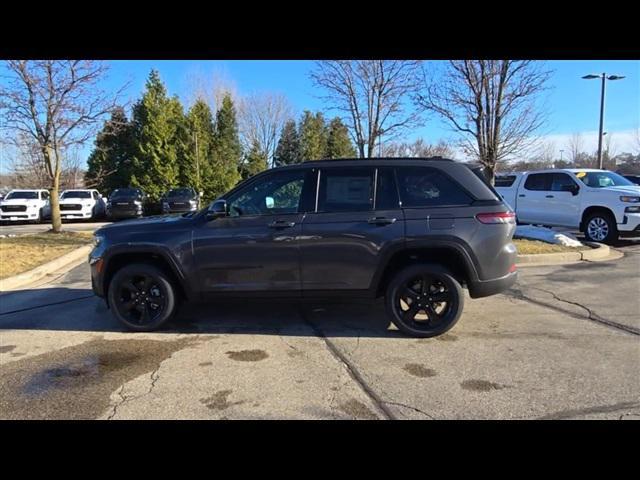 new 2025 Jeep Grand Cherokee car, priced at $49,787