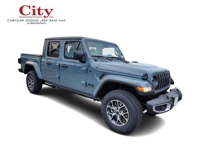 new 2024 Jeep Gladiator car, priced at $45,678