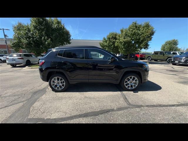 new 2025 Jeep Compass car, priced at $32,122