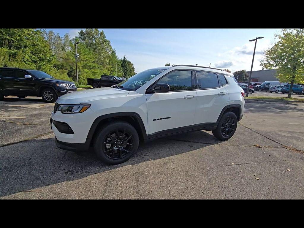 new 2026 Jeep Compass car, priced at $32,148