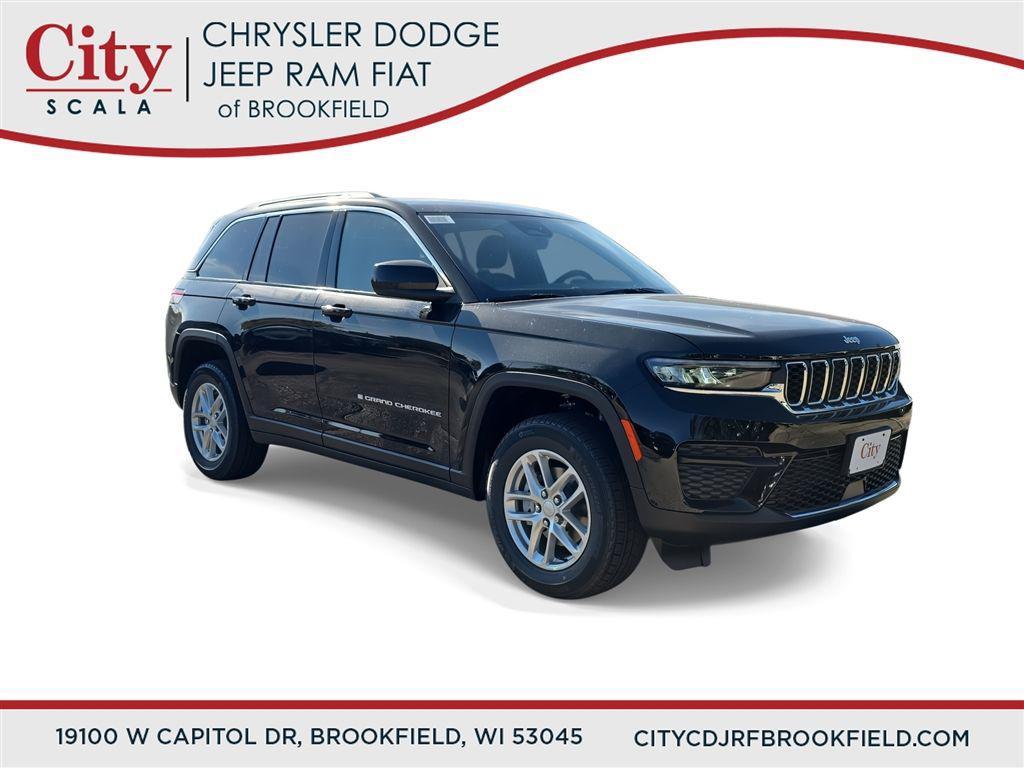 new 2025 Jeep Grand Cherokee car, priced at $37,676