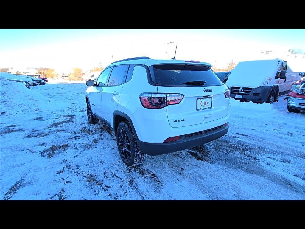 new 2026 Jeep Compass car, priced at $30,077