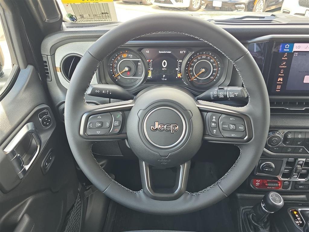new 2025 Jeep Wrangler car, priced at $52,465