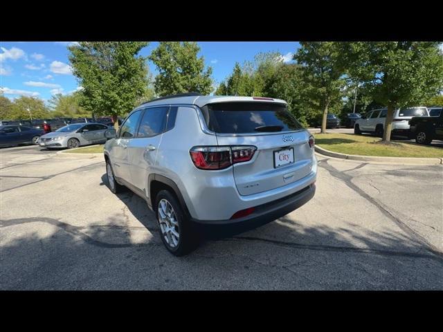 new 2025 Jeep Compass car, priced at $32,622