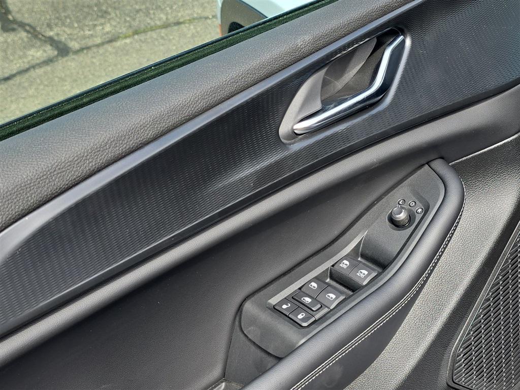 new 2025 Jeep Grand Cherokee car, priced at $41,672