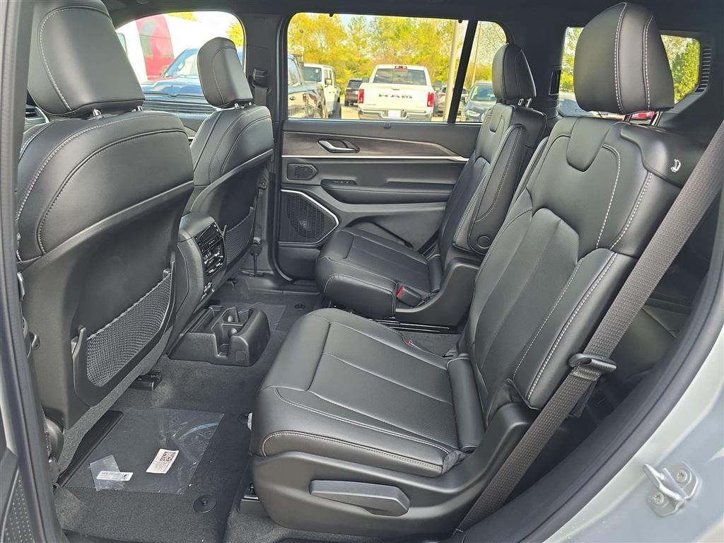 new 2025 Jeep Grand Cherokee L car, priced at $55,609