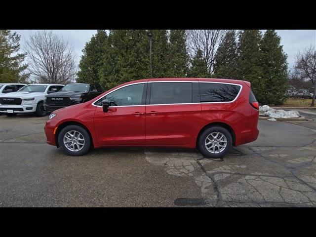 new 2025 Chrysler Pacifica car, priced at $41,079