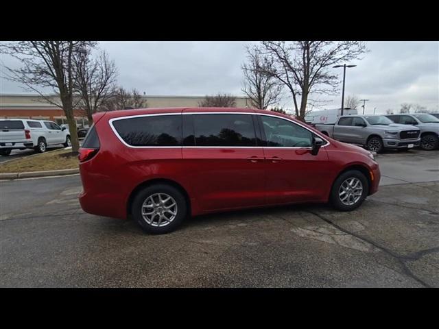 new 2025 Chrysler Pacifica car, priced at $41,079