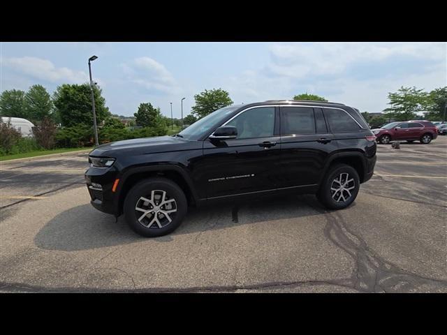 new 2025 Jeep Grand Cherokee car, priced at $40,773