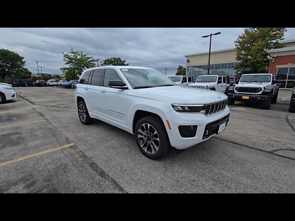 new 2025 Jeep Grand Cherokee car, priced at $54,810