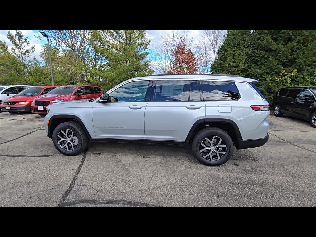new 2025 Jeep Grand Cherokee L car, priced at $45,970