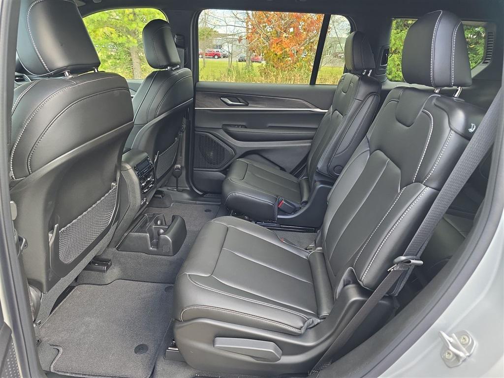 new 2025 Jeep Grand Cherokee L car, priced at $45,970