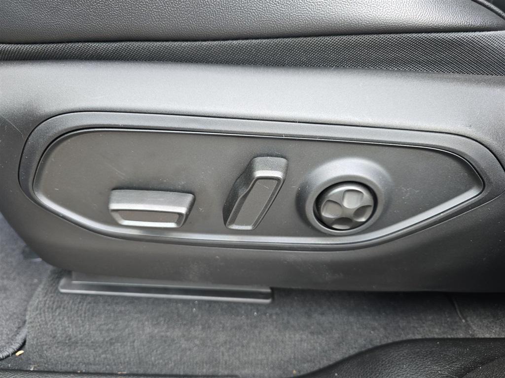 new 2025 Jeep Grand Cherokee L car, priced at $45,970