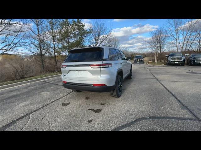 new 2024 Jeep Grand Cherokee car, priced at $50,692